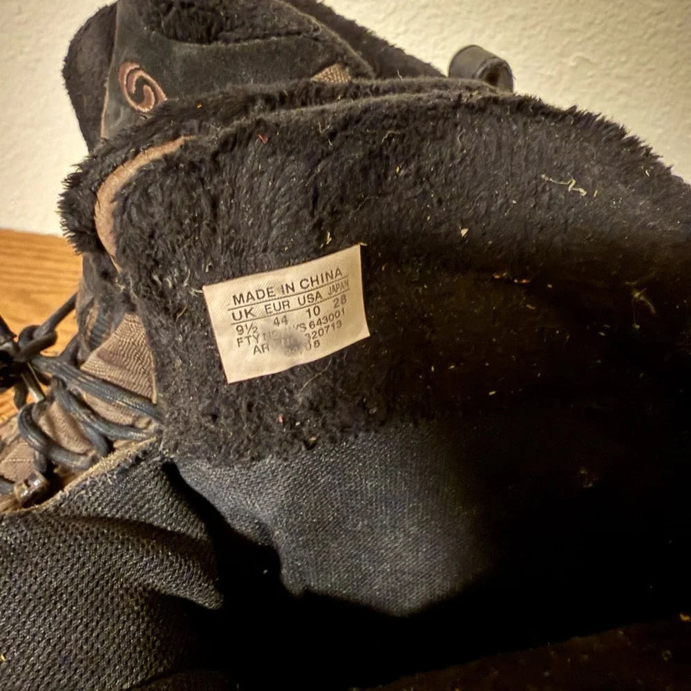Salomon Brown and Black Winter Hiking Boots‎ Waterproof